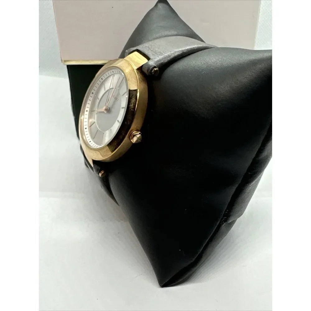 DKNY Stanhope NY-2296 Women's Grey Leather Analog Dial Quartz Wrist Watch JNA171